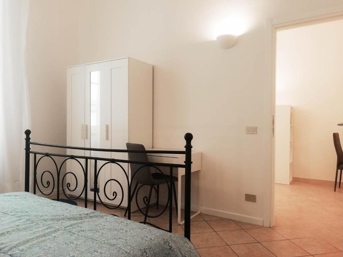 Mistrangelohome 5 - Appartamento In Pieno Centro Савона Екстериор снимка